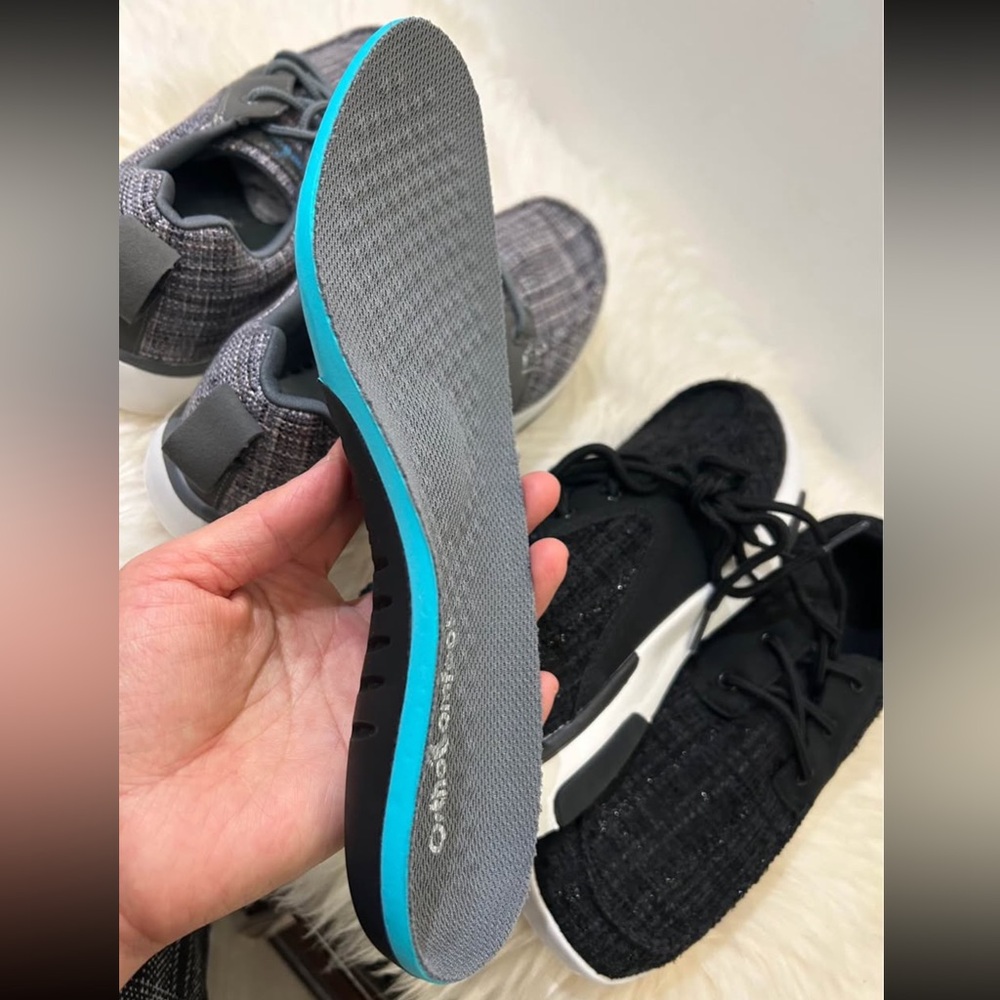 OrthoComfoot Women's Orthopedic Sneakers - Picture 5 of 8